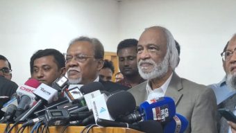 ১৫ বছরে গড়ে ওঠা কর্মকর্তারা ১৫ মাসে বদলে যাবেন না- আবদুল মঈন খান