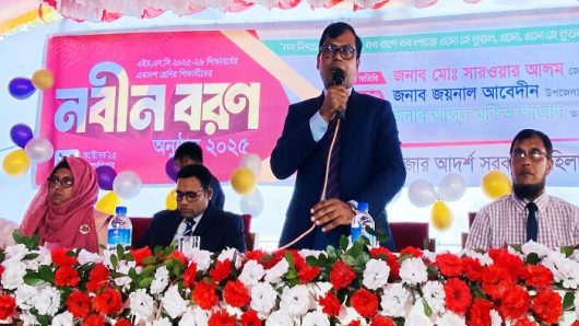 ইসলামের শিক্ষা হচ্ছে, জ্ঞানীর ঘুম মুর্খের ইবাদতের চেয়ে উন্নত: জেলা প্রশাসক