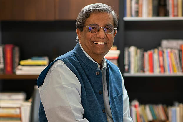 নতুন দিনে সত্যই সাহস-মতিউর রহমান