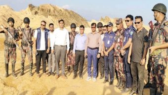 সিলেটের শাহ আরেফিন টিলায় অ বৈ ধ পাথর উত্তোলন ব ন্ধে জেলা প্রশাসকের অ ভি যা ন প্রশংসার দাবী রাখে