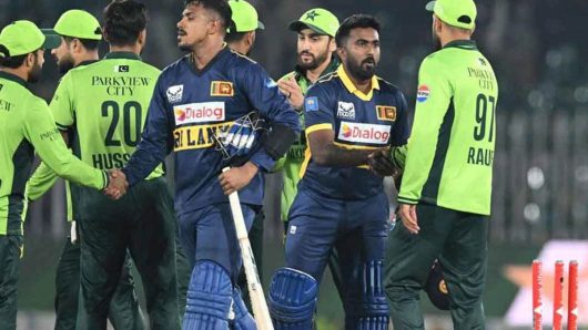 পাকিস্তানে বোমা হামলা, আতঙ্কে ফিরছেন একাধিক লঙ্কান ক্রিকেটার