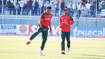 নাটকীয় সুপার ওভারে ভারতকে হারিয়ে ফাইনালে বাংলাদেশ