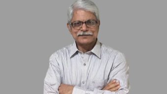 শেখ হাসিনার মুখে এখনো দেখে নেওয়ার হু ম কি