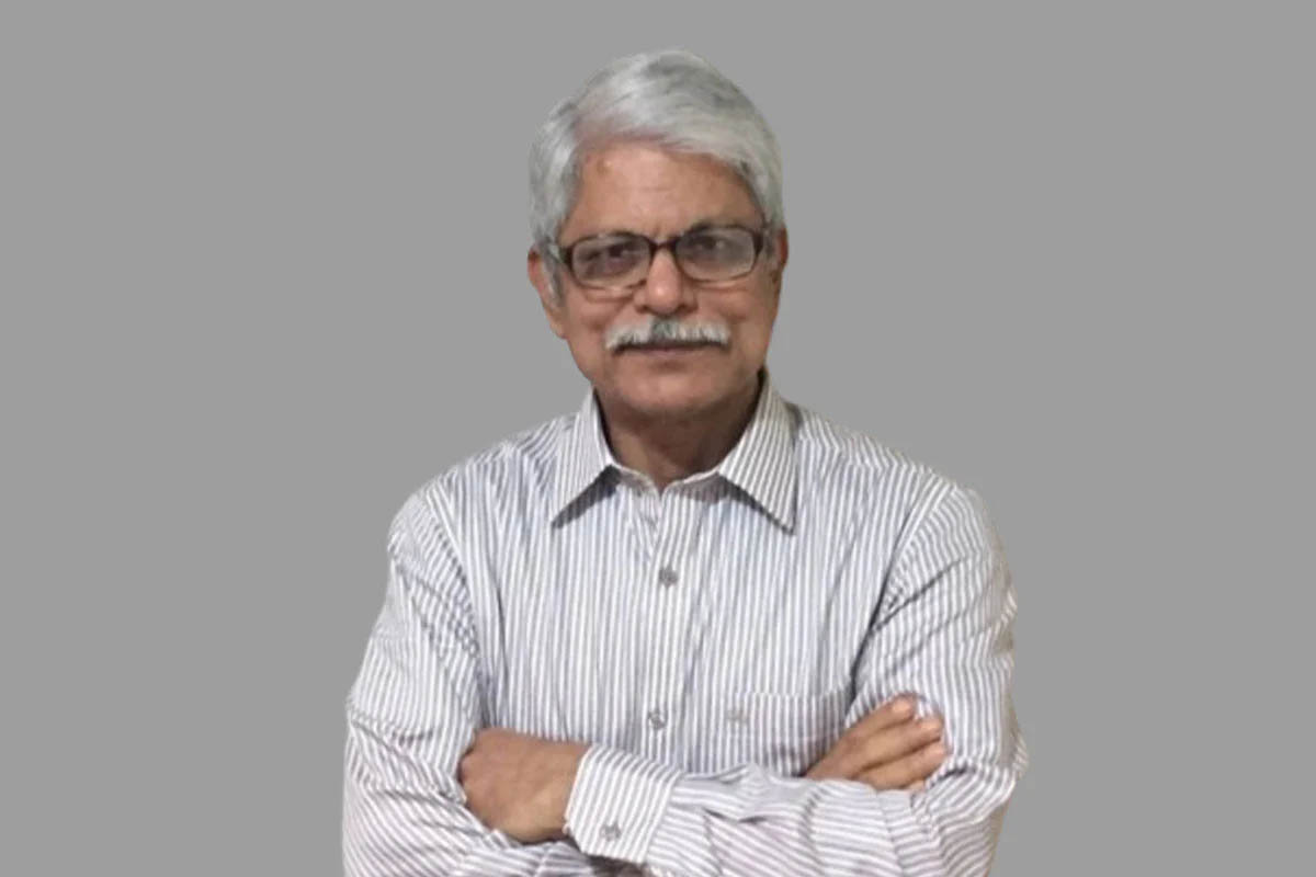 শেখ হাসিনার মুখে এখনো দেখে নেওয়ার হু ম কি