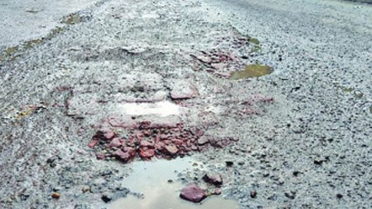 সিলেট মহানগর, সওজ-সিসিক দ্ব ন্দ্বে বে হা ল সড়ক