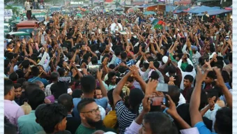 বিএনপি প্রার্থী পুনর্বিবেচনার দাবিতে সড়ক অবরোধ, বিক্ষোভ সমাবেশ