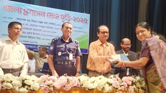 ছাতকের জবা পোদ্দার শ্রেষ্ঠ শিক্ষক নির্বাচিত