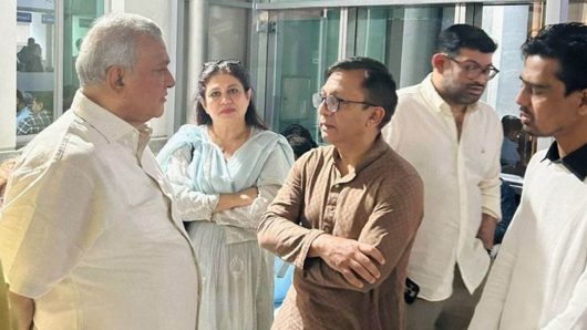 হাসপাতালে মা খালেদা জিয়ার চিকিৎসার খবর নিলেন জননেতা মুক্তাদির