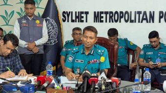 কাল থেকে নগরীর চৌহাট্টা এলাকায় মিছিল-সমাবেশে পুলিশের নি ষে ধা জ্ঞা