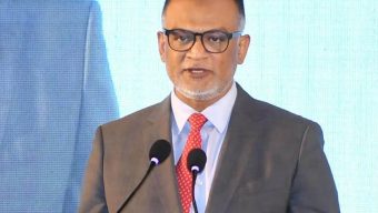 ব্যাংকিং খাতে খেলাপি ঋণের হার যুদ্ধবিধ্বস্ত দেশের তিনগুণ : বাণিজ্য উপদেষ্টা
