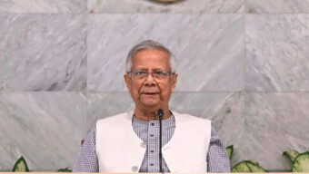 সীমান্তে অতন্দ্র প্রহরীর দায়িত্ব পালন করছে বিজিবি: প্রধান উপদেষ্টা