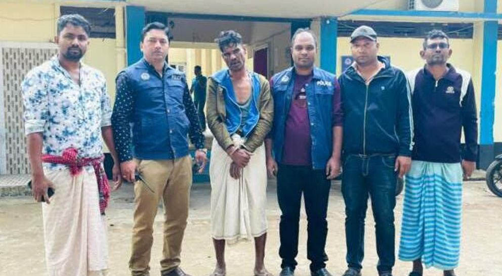 বিয়ানীবাজারে শিব্বির গ্রে ফ তা র