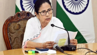 ‘সীমান্তে ভারতীয় নাগরিকদের বাংলাদেশে পু শ ই ন করা হচ্ছে’- মমতা বন্দ্যোপাধ্যায়