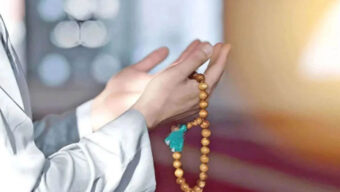 আল্লাহর কাছে সবচেয়ে প্রিয় ১০ আমল