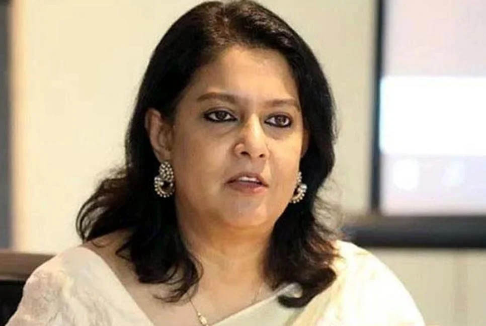 সরকার জনগণকে সঙ্গে নিয়ে কা পু রু ষো চি ত আ ক্র ম ণে র জবাব দেবে : তথ্য উপদেষ্টা