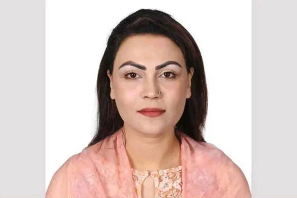 প্রধান উপদেষ্টার সামনে ৫৭ দিনের দু র্গ ম পথ