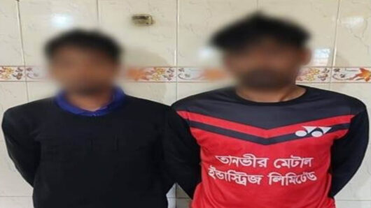 বাদাঘাট-তেমুখী রাস্তা থেকে গ্রে*প্তা*র নাইম- সুজন