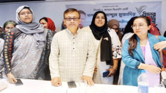 কর্মজীবী নারীদের মুখোমুখি খন্দকার মুক্তাদির, কর্মসংস্থান ও জলাবদ্ধতা সমাধানের প্রতিশ্রুতি