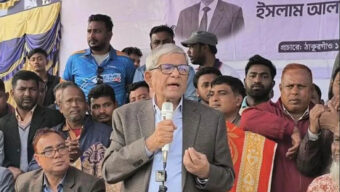 নৌকার কাণ্ডারি আপনাদের ফেলে ভারতে চলে গেছে : মির্জা ফখরুল
