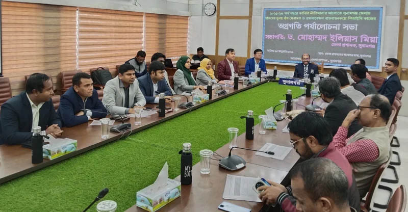 নির্বাচন ও ফসলরক্ষা বাঁধ দুটি চ্যালেঞ্জ নিয়ে এগুতে হবে : জেলা প্রশাসক