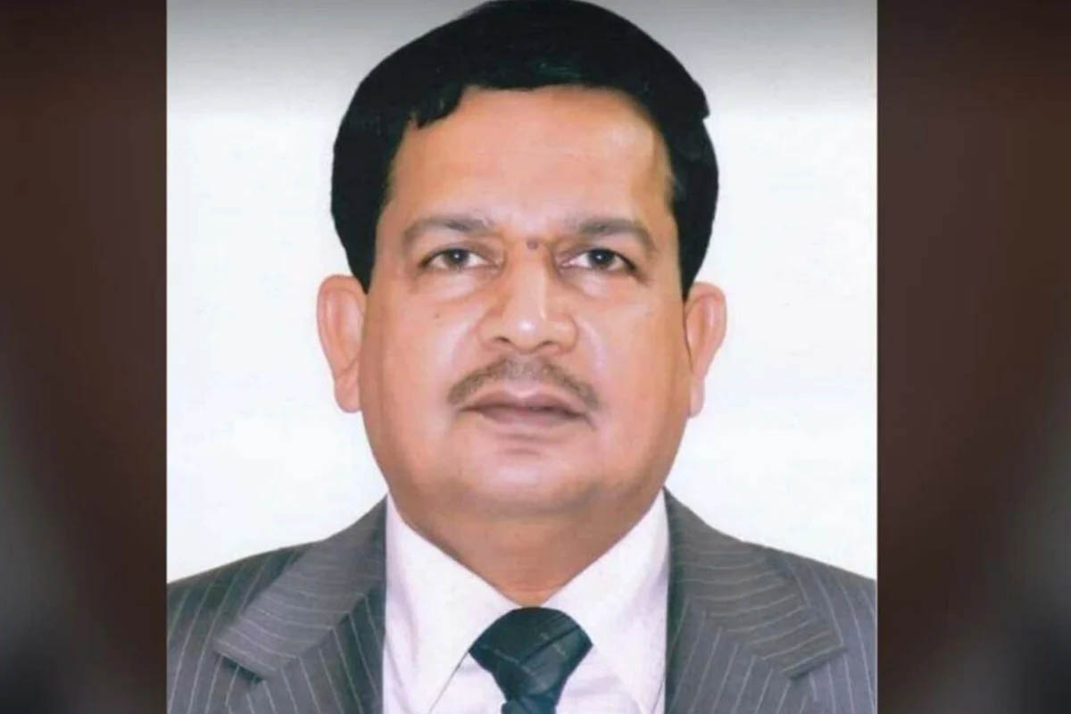 একটি কফিন ঘিরে বাংলাদেশ