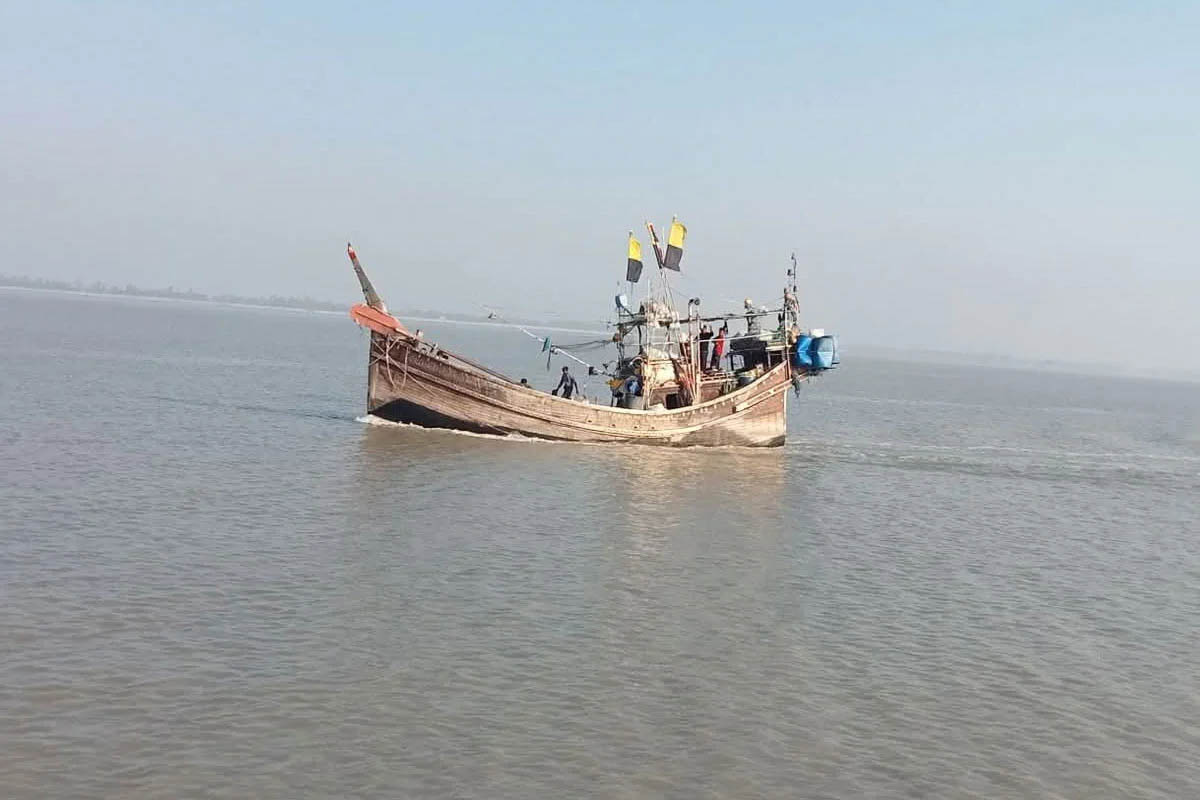 সাগরে সীমানা না থাকায় নিরাপত্তাহীন কুতুবদিয়ার জেলেরা