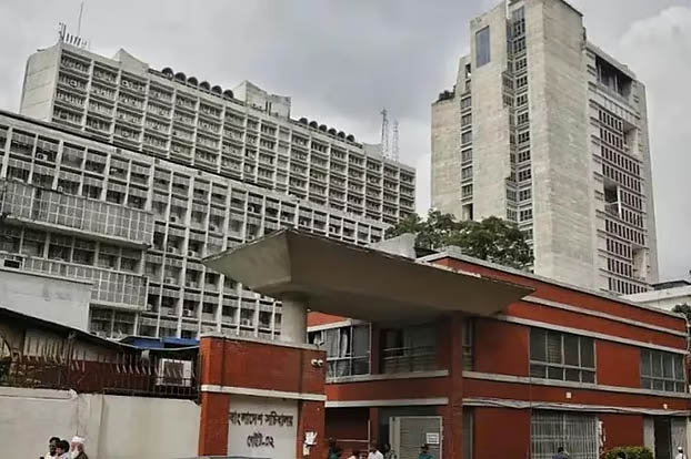 উপদেষ্টা বদলের পর স্থানীয় সরকার মন্ত্রণালয়ে ব্যাপক রদবদল