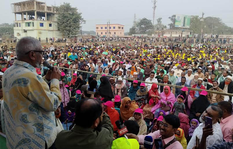 আমি কেবল স্বপ্ন দেখি না, কিভাবে বাস্তবায়ন করতে হয় সেই পথও জানিঃ আরিফুল হক চৌধুরী