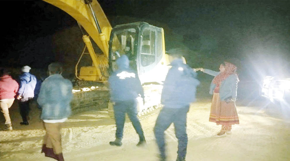 জৈন্তাপুরে গভীর রাতে অ ভি যা ন, ২ লক্ষ টাকা জরিমানা