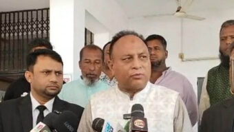 সংখ্যালঘু ভোটারদের ভ য় ভী তি দেখানোর অ ভি যো গ বিএনপি প্রার্থী এমরানের