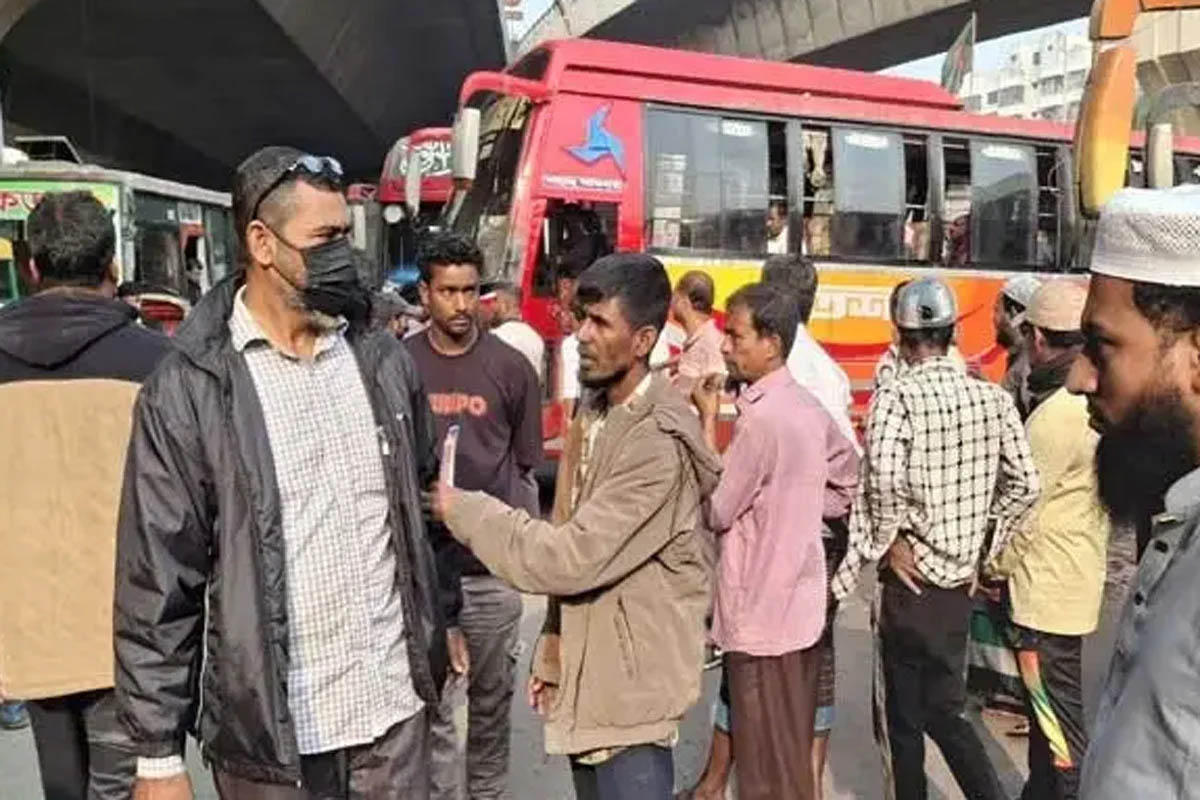 ভোট উপলক্ষে আজও বাড়িমুখো মানুষ, নেই ভোগান্তি