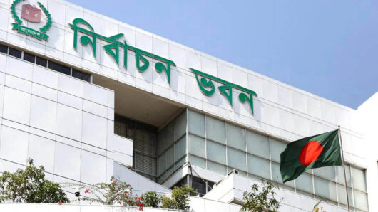 নির্বাচনী দায়িত্বে থাকবেন প্রায় ৮ লাখ কর্মকর্তা : ইসি