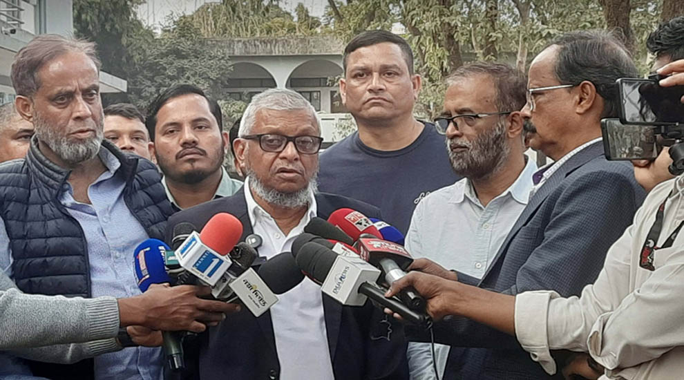 বোরকা বি ত র্ক: যা বললেন আরিফুল হক চৌধুরী