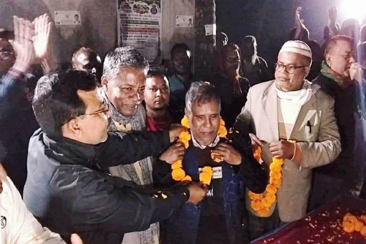 ৬ শতাধিক নেতাকর্মী নিয়ে জাতীয় পার্টির কেন্দ্রীয় নেতার বিএনপিতে যোগদান