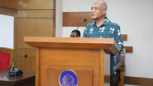 আইনশৃঙ্খলা বাহিনীর নিরপেক্ষ ভূমিকার কারণে নির্বাচন প্রশংসিত হয়েছে : স্বরাষ্ট্র উপদেষ্টা