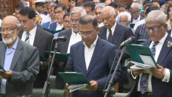 শপথ নিলেন বিএনপি থেকে নির্বাচিত সংসদ সদস্যরা