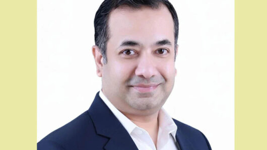 বাবার আসনে এমপি হয়েই প্রতিমন্ত্রী ইয়াসের খান চৌধুরী