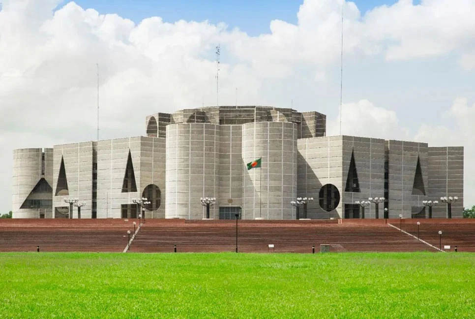 কে কোন মন্ত্রণালয় পেলেন