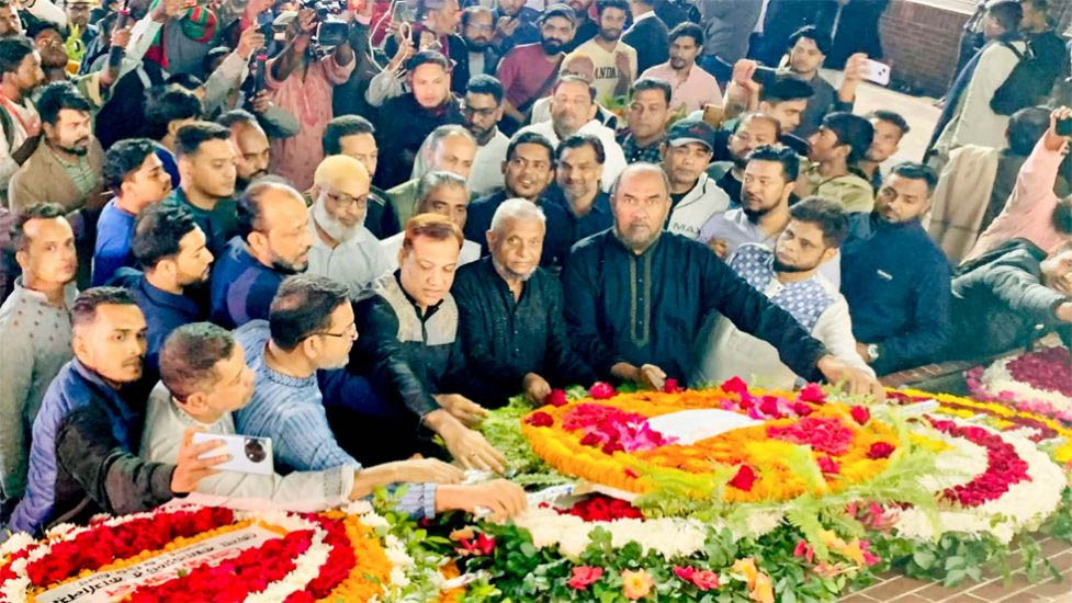 মহান শহিদ দিবস ও আন্তর্জাতিক মাতৃভাষা দিবসে সিলেটে জেলা বিএনপির শ্রদ্ধাঞ্জলি