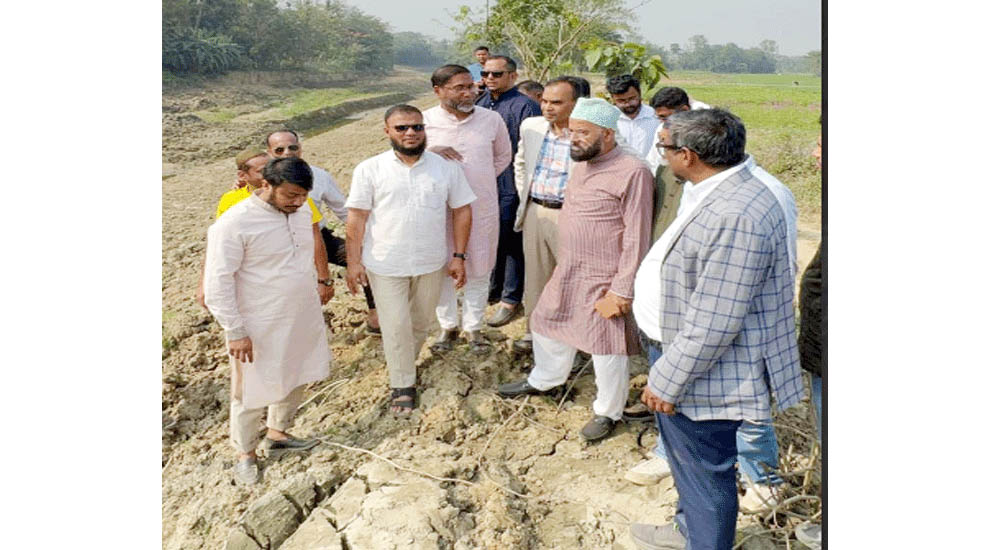 ফেঞ্চুগঞ্জে খাল খননে অ*নি*য়*ম বরদাস্ত করা হবে না: এমপি মালিক