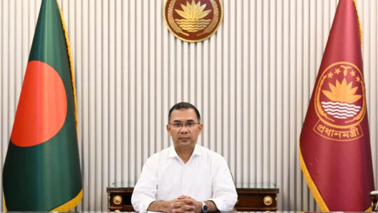 ভূমিকম্প পরবর্তী পরিস্থিতি মোকাবিলায় ঢাকায় ১ লাখ স্বেচ্ছাসেবক প্রস্তুতের নির্দেশ প্রধানমন্ত্রীর