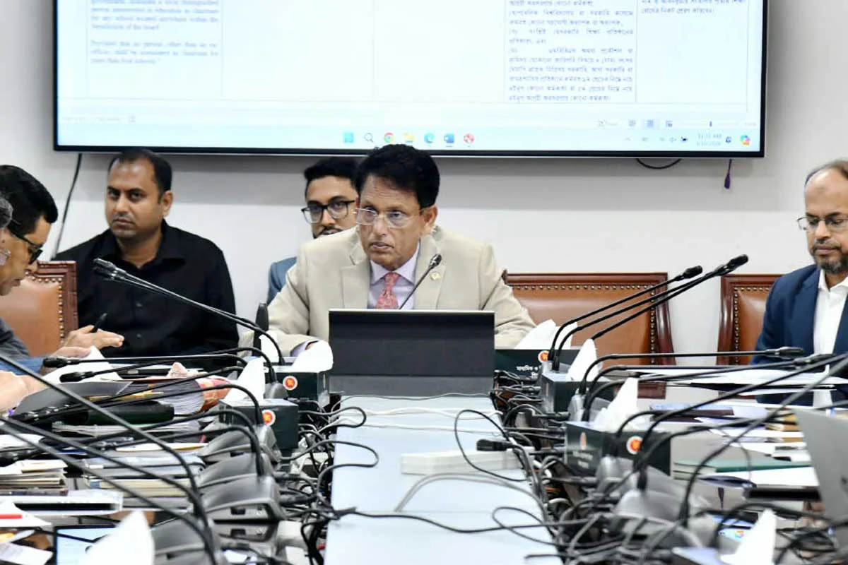 বেসরকারি শিক্ষাপ্রতিষ্ঠানের ম্যানেজিং কমিটির সভাপতি হতে লাগবে না স্নাতক পাশ