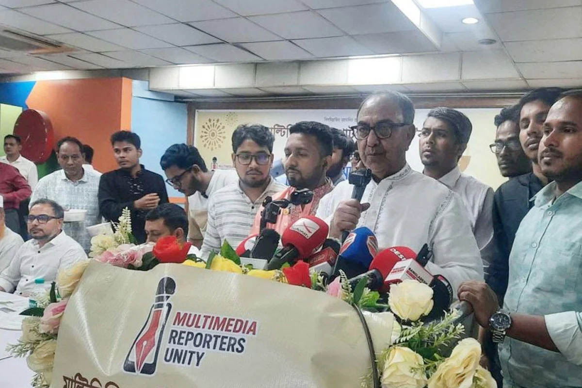 বিএনপির স্থায়ী কমিটির সদস্য ও প্রধানমন্ত্রীর উপদেষ্টা মির্জা আব্বাস বলেছেন