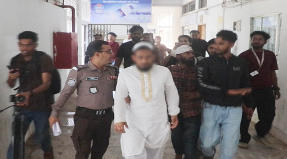 সিলেটে লন্ডন পাঠানোর নামে অর্ধকোটি টাকা আ*ত্ম*সাৎ, কা*রা*গা*রে করিম
