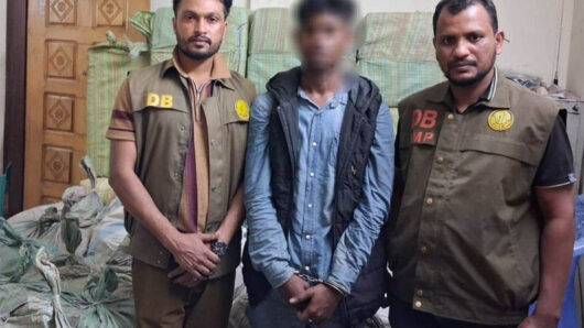 সিলেটে ভারতীয় পণ্যসহ যুবক পাকড়াও