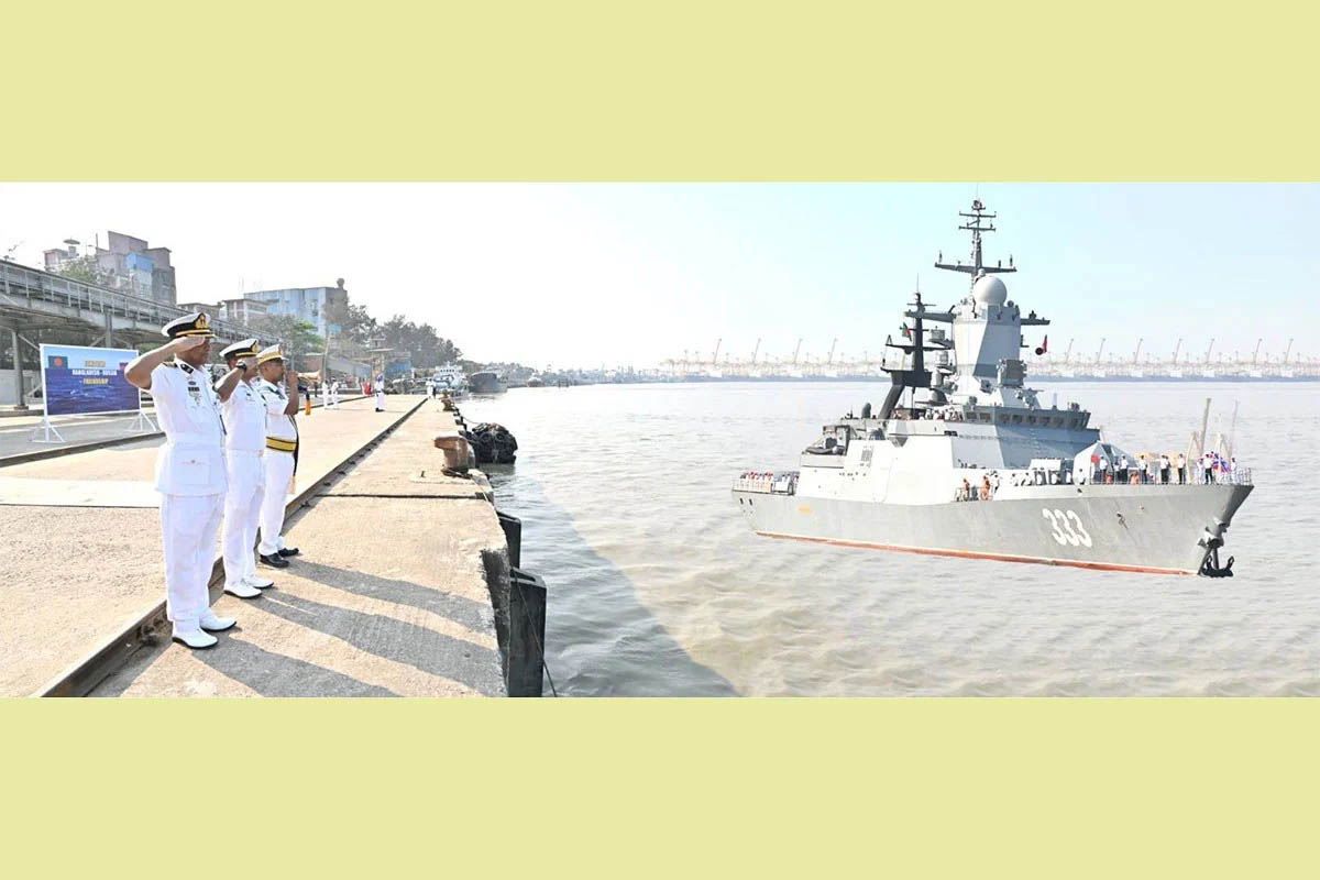 শুভেচ্ছা সফরে চট্টগ্রামে রাশিয়ান নৌবাহিনী জাহাজ