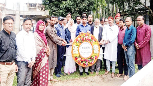 গ ণ*হ*ত্যা দিবসে শান্তিগঞ্জে বীর মুক্তিযোদ্ধা তালেব ও কৃপেন্দ্র দাশকে স্মরণ