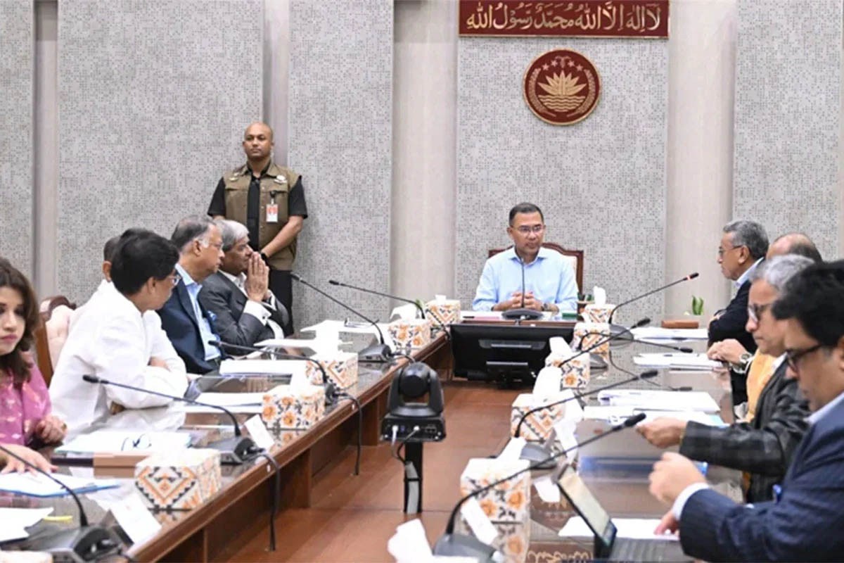 প্রধানমন্ত্রীর সভাপতিত্বে ‘জ্বালানি পরিস্থিতি মোকাবেলায় করণীয়’ নিয়ে বিশেষ সভা