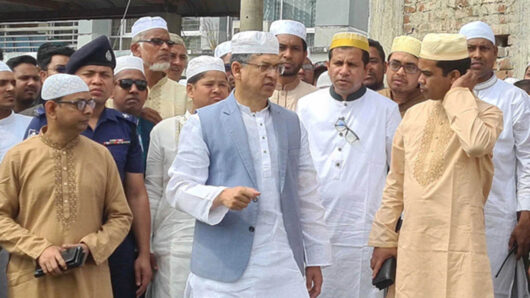 দেশকে আরও এগিয়ে নিয়ে যাওয়াই হোক প্রকৃত আনন্দ : স্বরাষ্ট্রমন্ত্রী