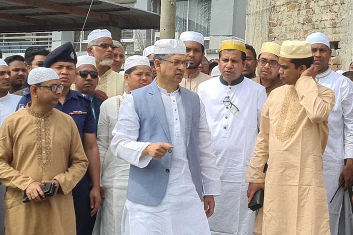 দেশকে আরও এগিয়ে নিয়ে যাওয়াই হোক প্রকৃত আনন্দ : স্বরাষ্ট্রমন্ত্রী